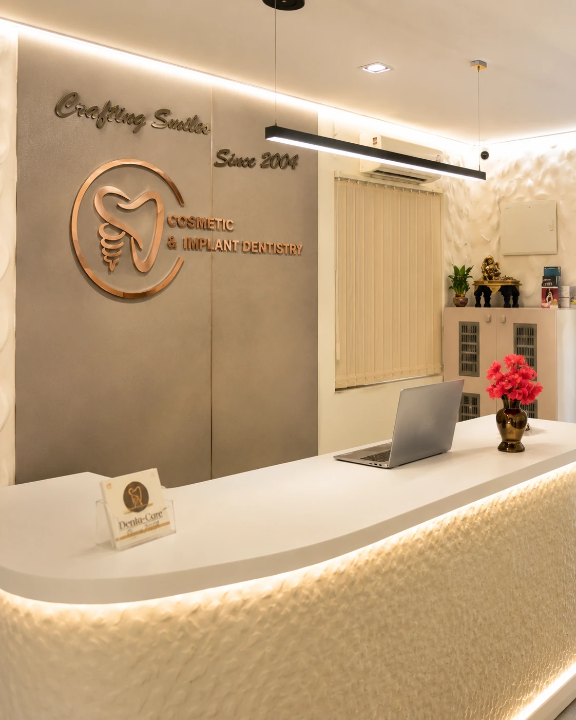 Dentacare reception and welcome desk